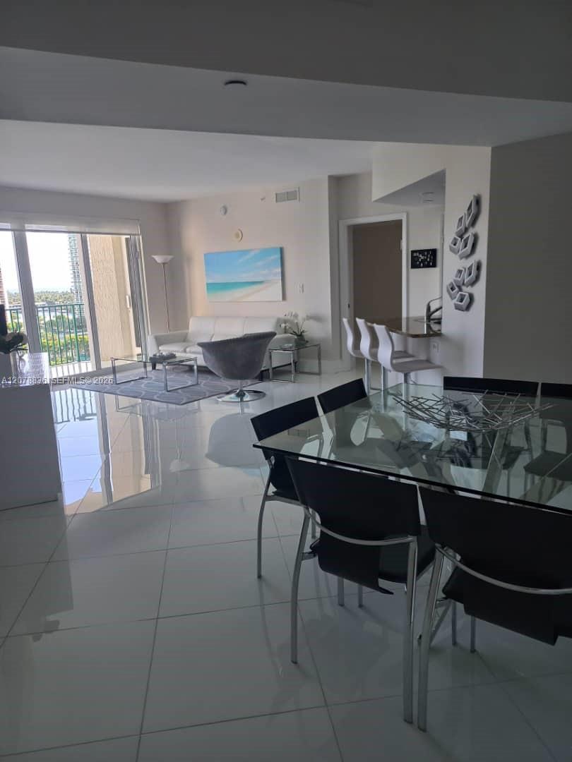 20000 E Country Club Dr # 1212, Aventura FL 33180 photo 3