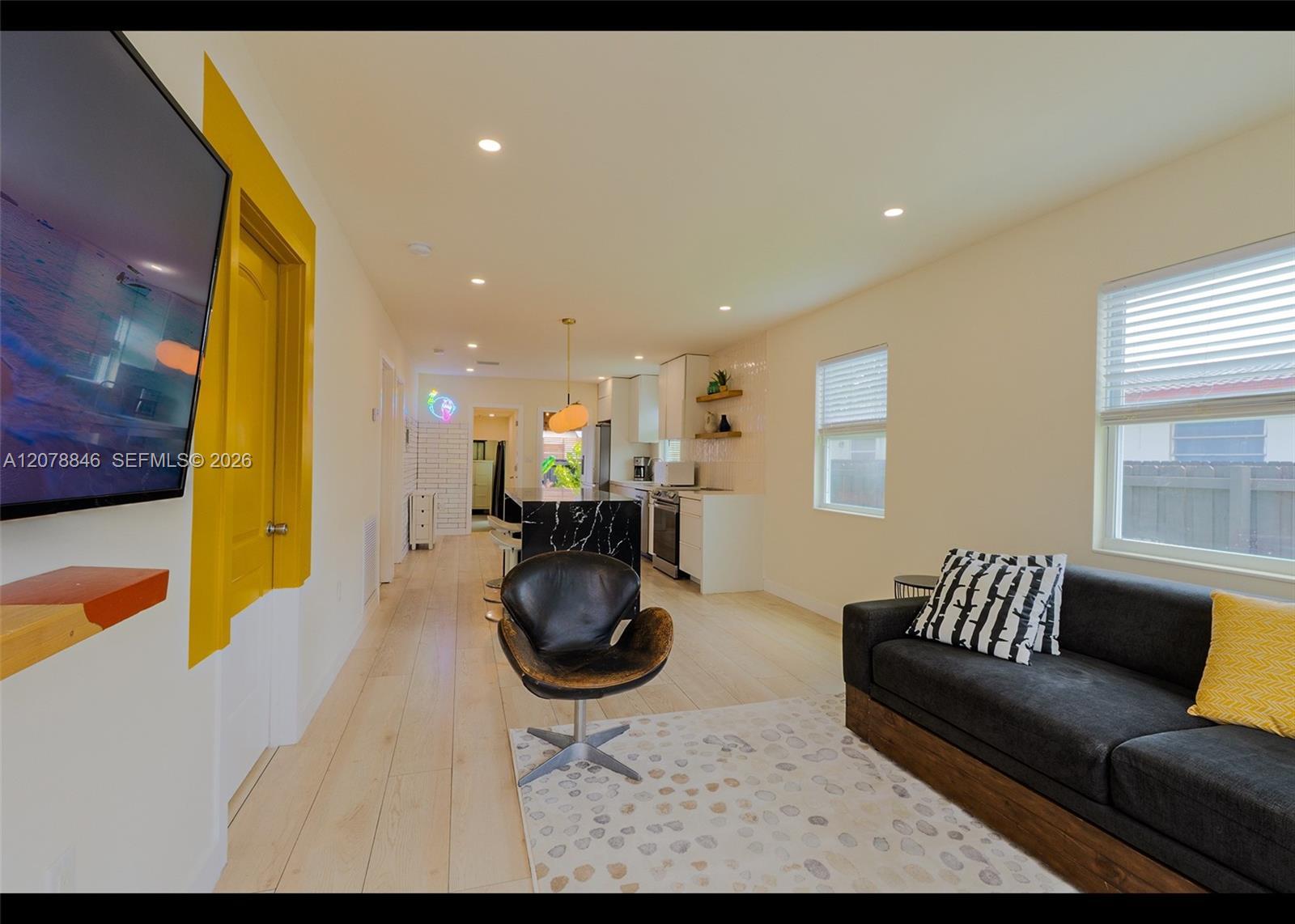 1332 NE 5th Ave # 1, Fort Lauderdale FL 33304 photo 3