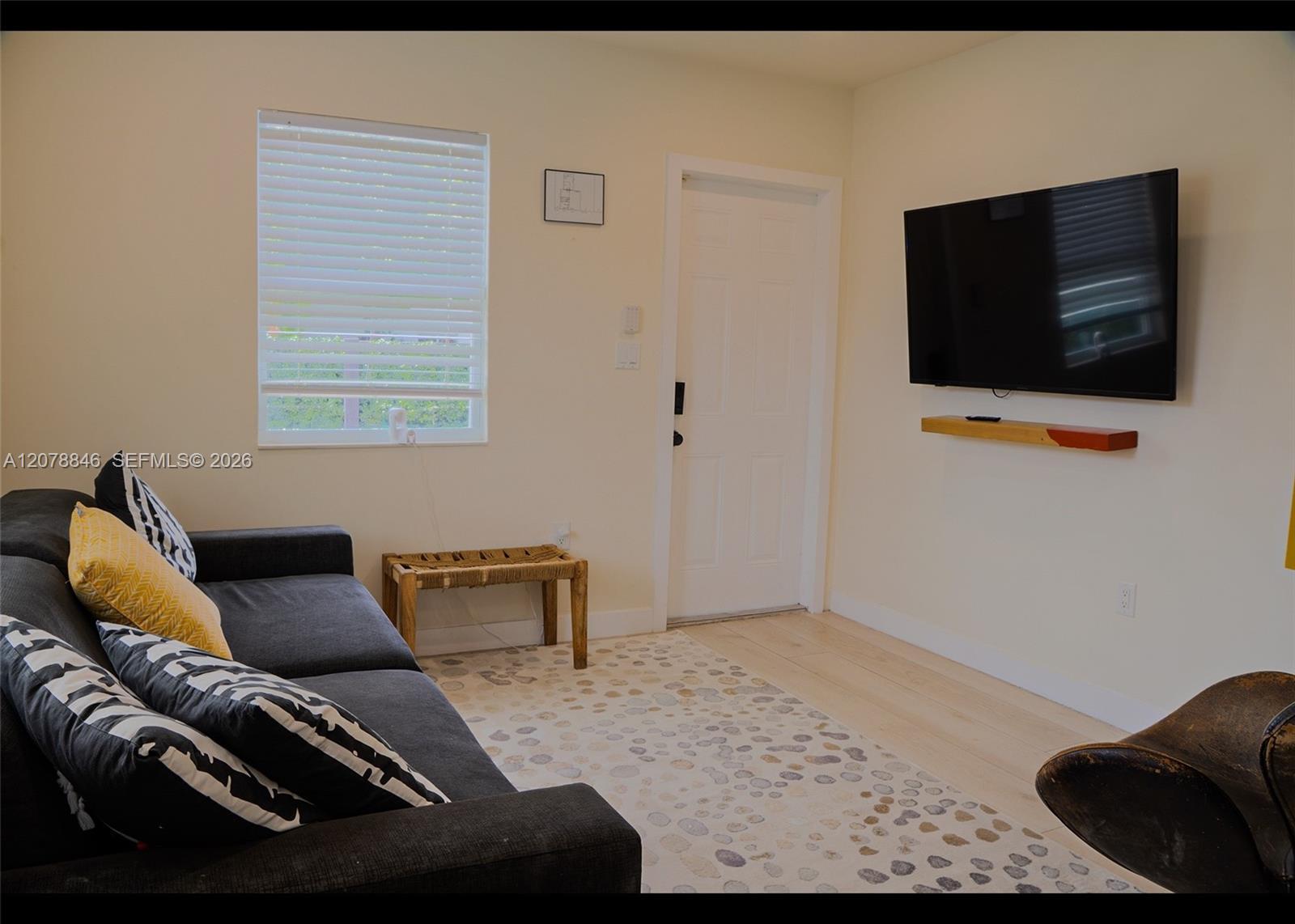 1332 NE 5th Ave # 1, Fort Lauderdale FL 33304 photo 5