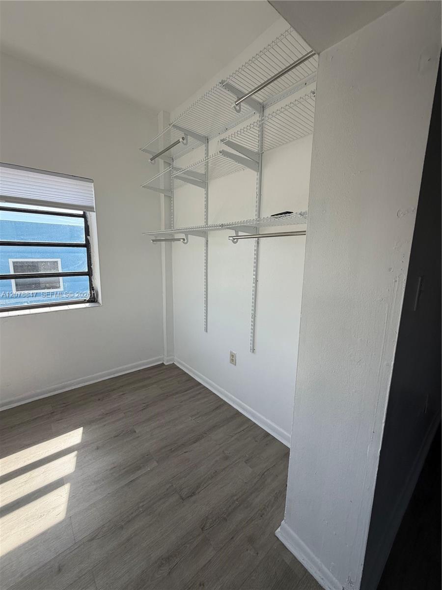 1560 SW 5th St # 5, Miami FL 33135 photo 2
