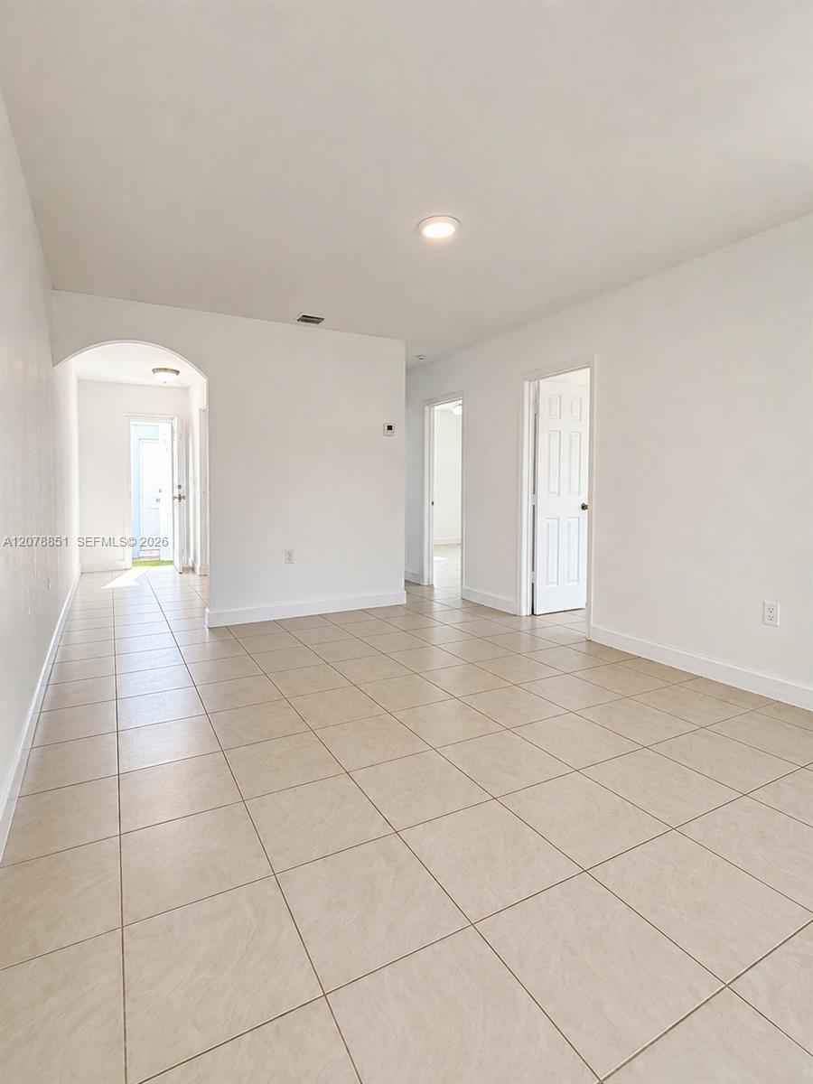 10841 SW 7th St # 1, Sweetwater FL 33174 photo 2