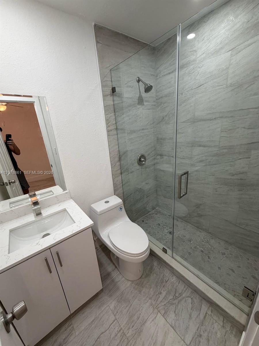 14729 SW 113 LN, Miami FL 33196 photo 4