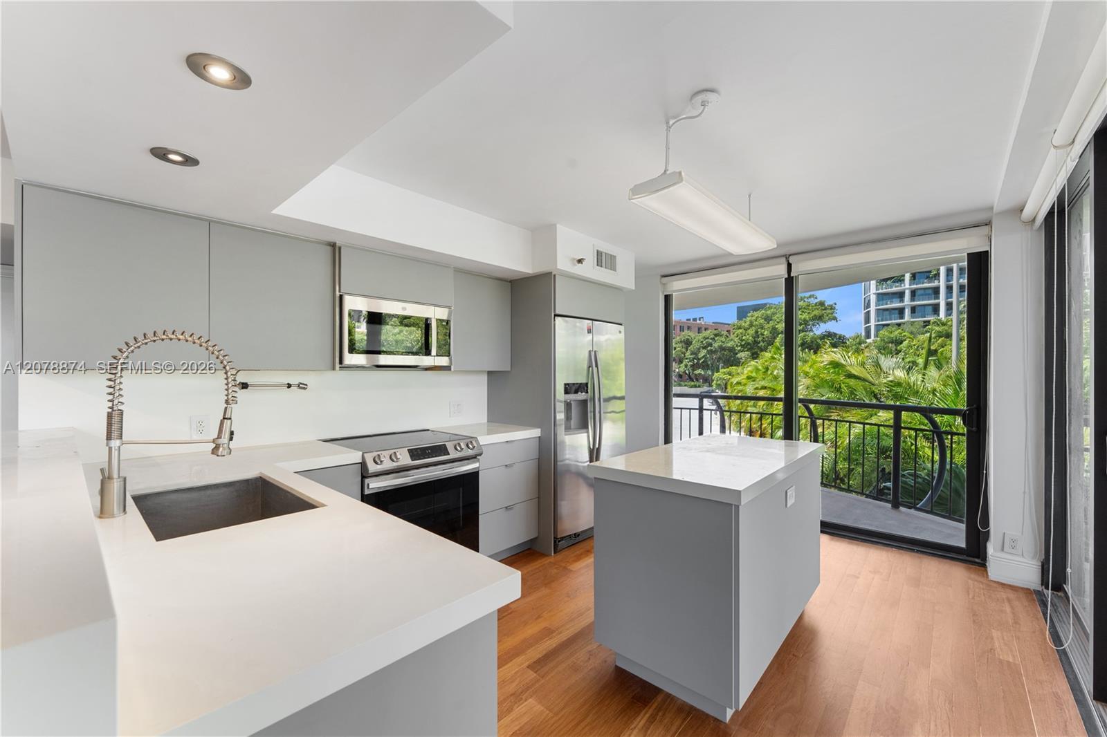 2843 S Bayshore Dr # 3F, Miami FL 33133 photo 4
