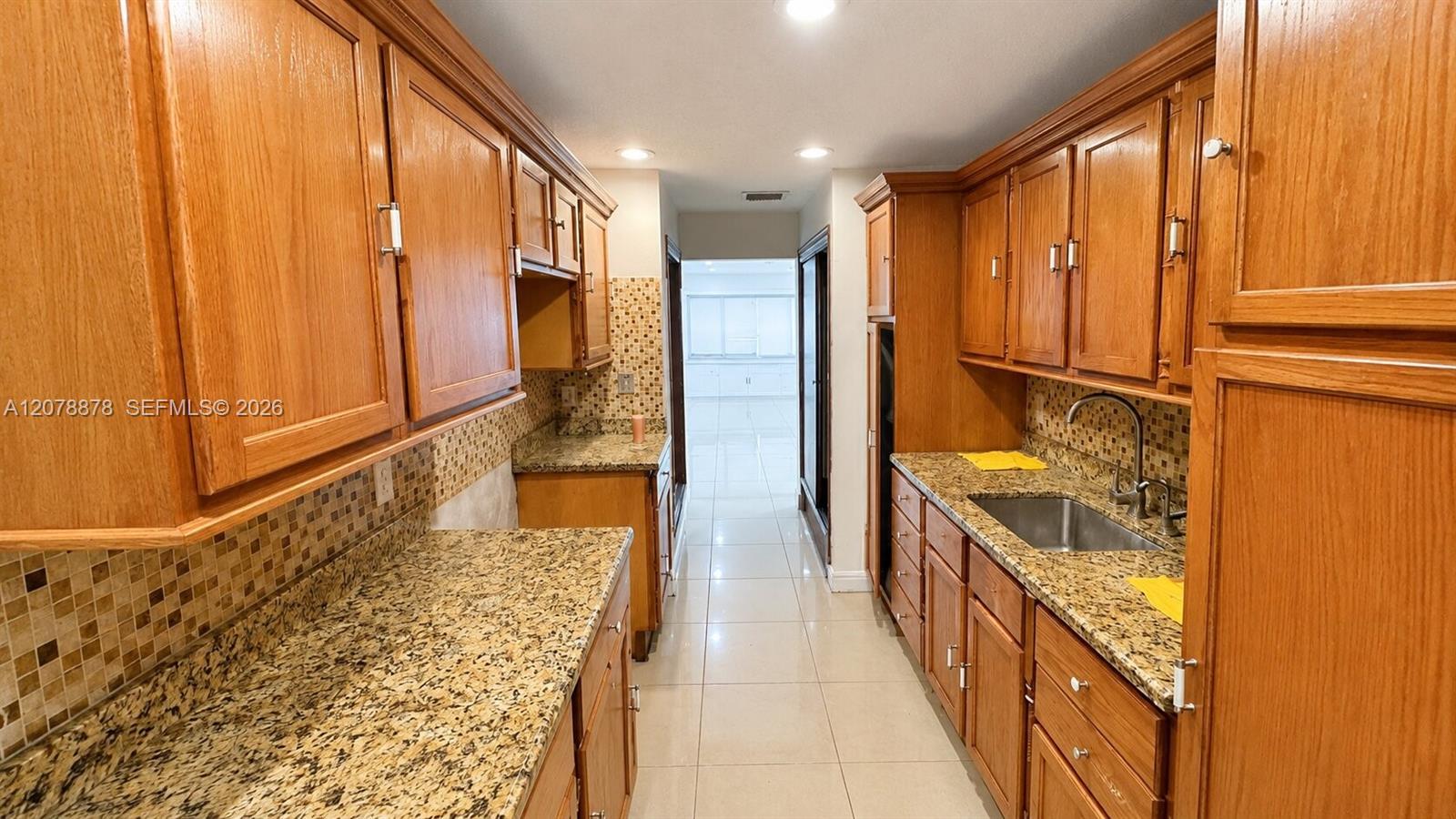 18820 NW 45th Ave, Miami Gardens FL 33055 photo 4