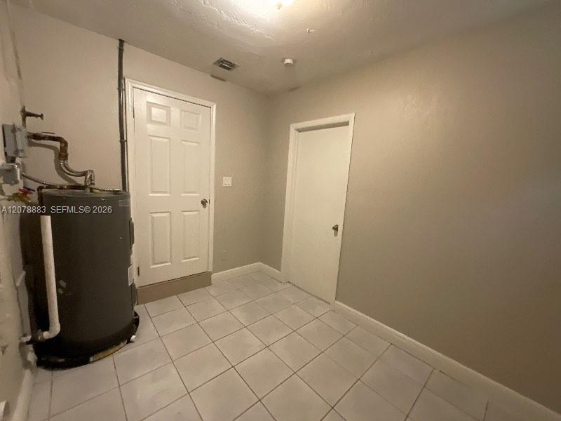 2100 NW 74th Ave, Sunrise FL 33313 photo 2