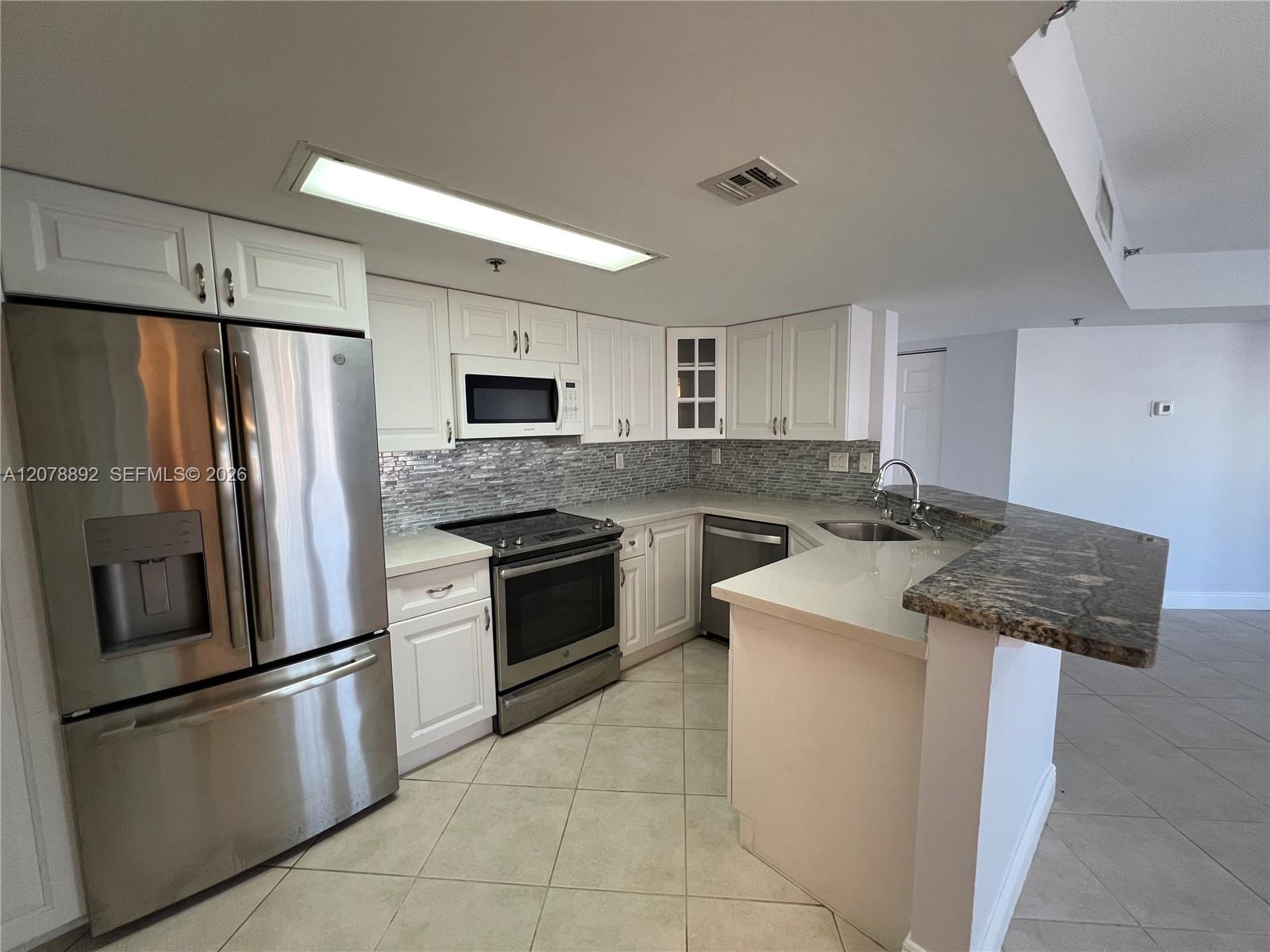 2351 Douglas Rd # 1304, Miami FL 33145 photo 2