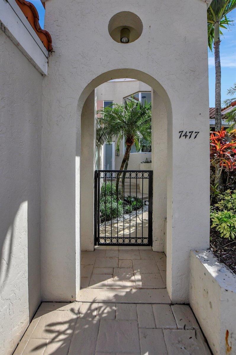 7477 CAMPO FLORIDO, Boca Raton FL 33433 photo 3