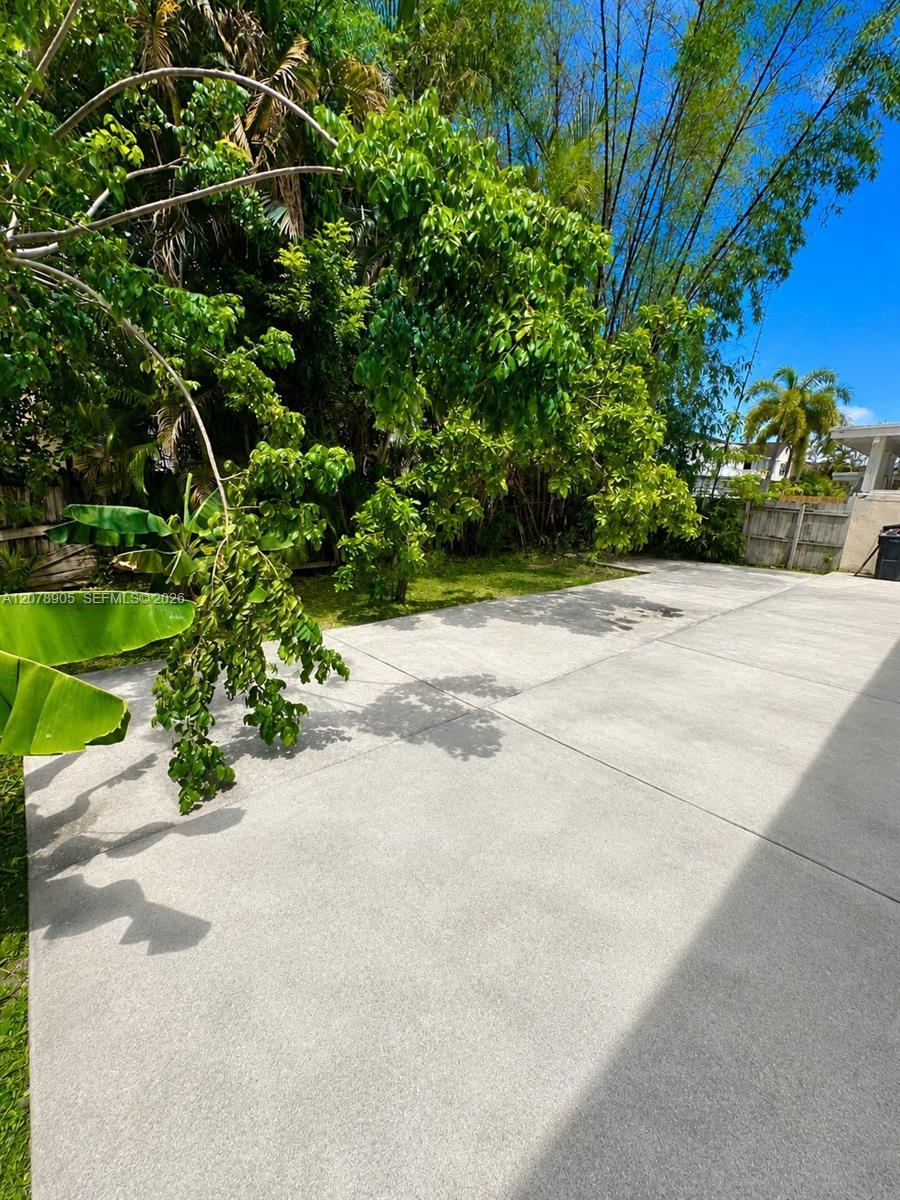 11981 SW 271st Ter, Homestead FL 33032 photo 3