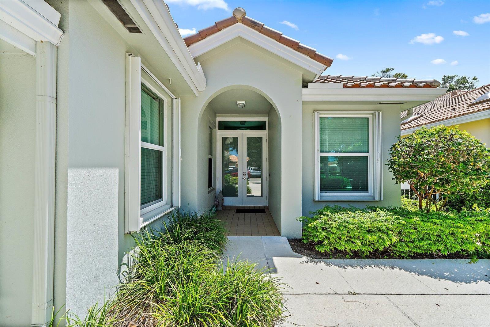 188 S HAMPTON Drive, Jupiter FL 33458 photo 2