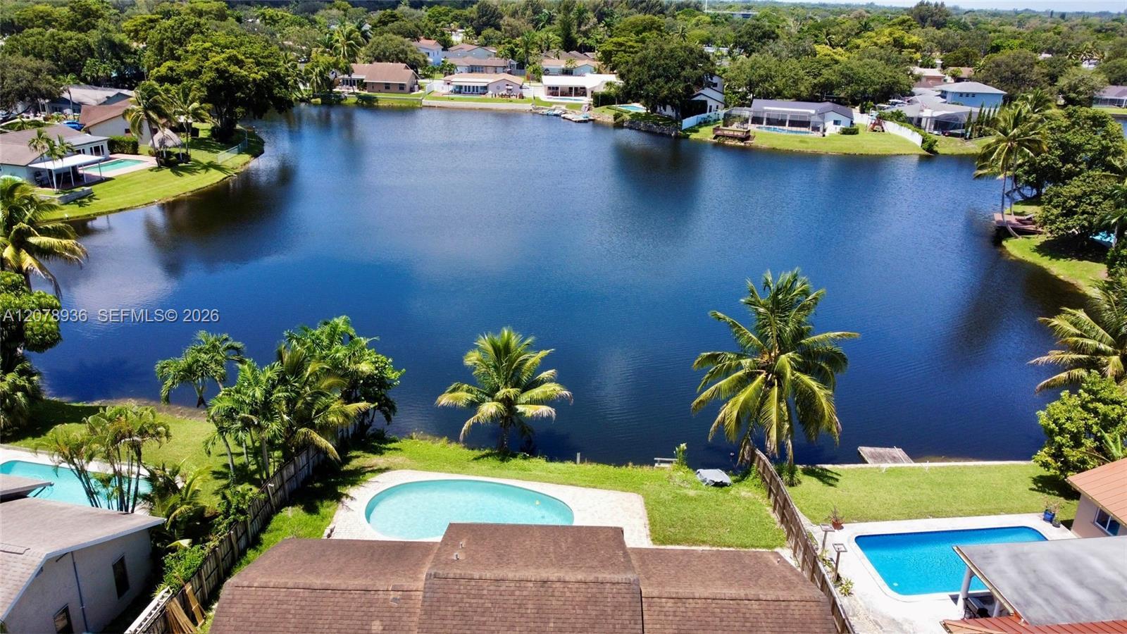 5121 SW 87th Ave, Cooper City FL 33328 photo 2