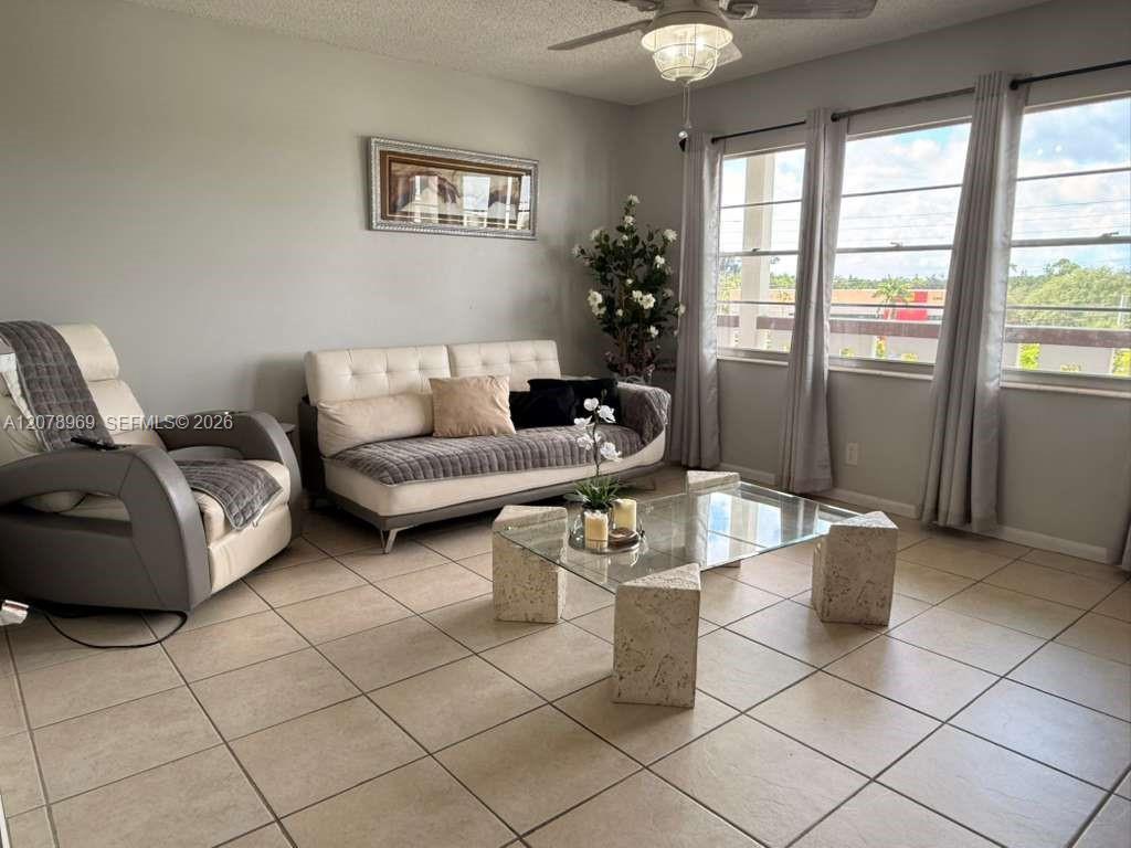425 Southampton B # 425, West Palm Beach FL 33417