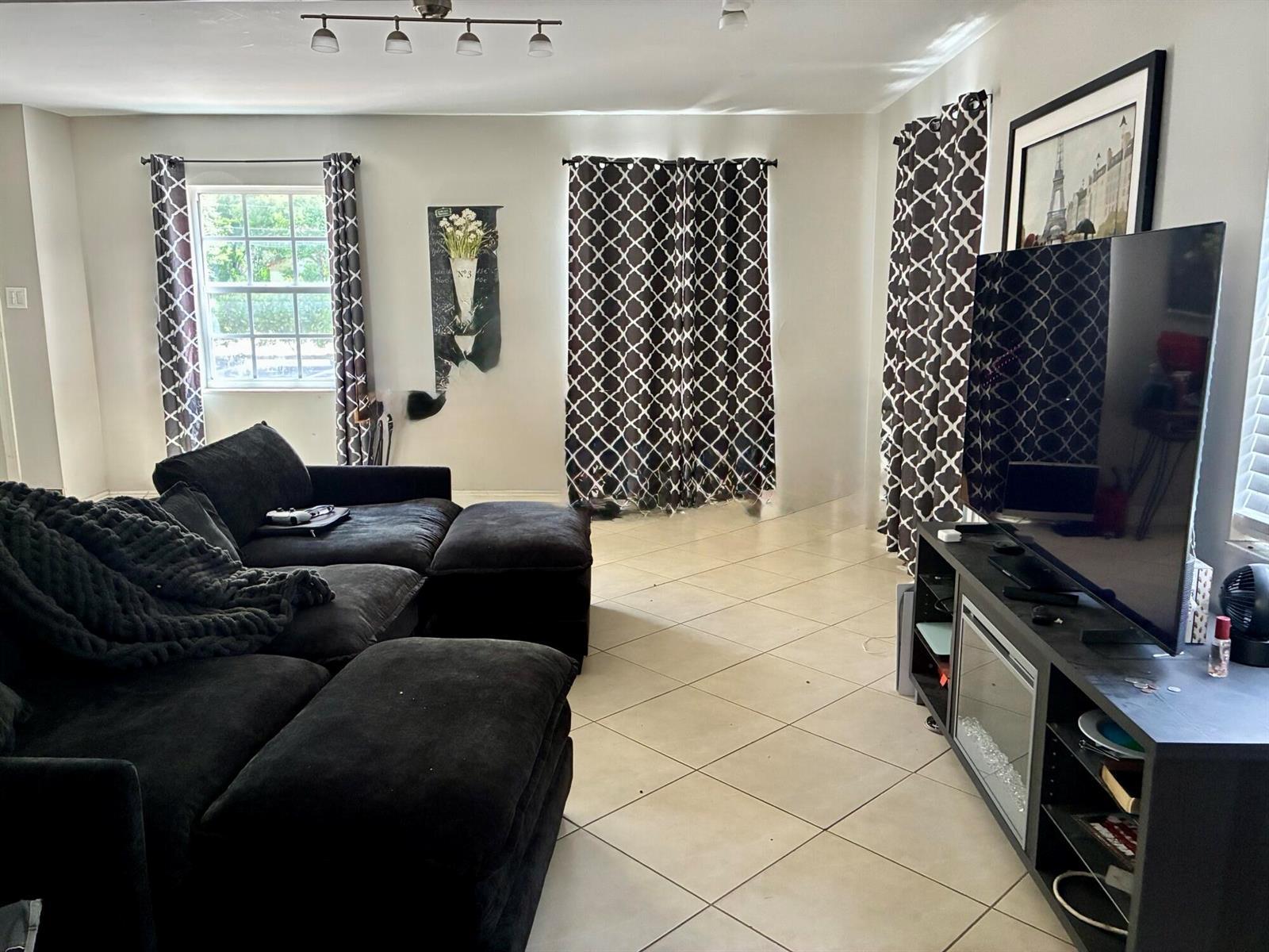3056 RIVERSIDE # 1C, Coral Springs FL 33065 photo 3