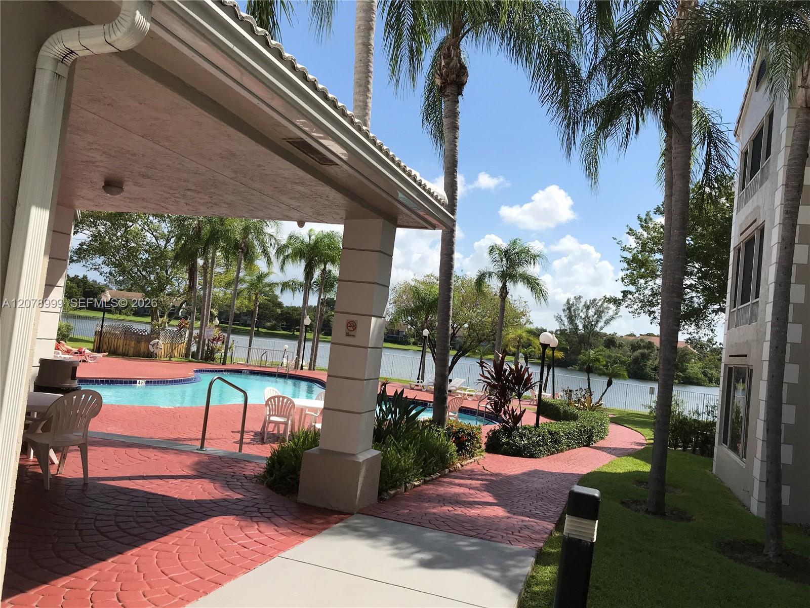 2851 N Oakland Forest Dr # 102, Oakland Park FL 33309 photo 3