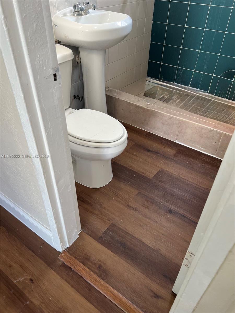 225 NW 17th St # 4, Miami FL 33136 photo 5