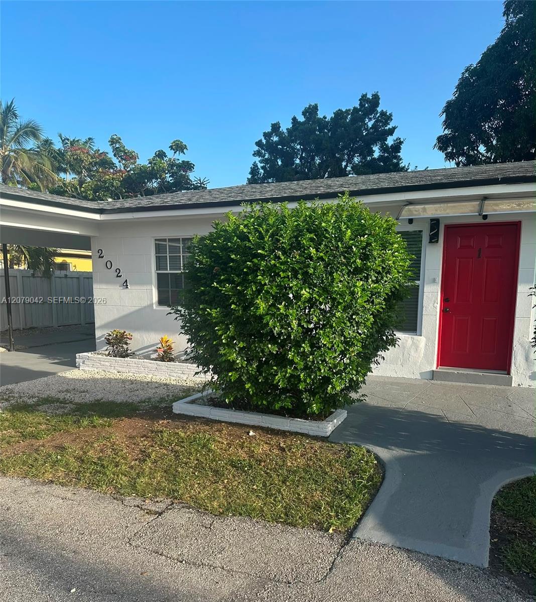 2024 NE 26th St # 1, Wilton Manors FL 33305 photo 2