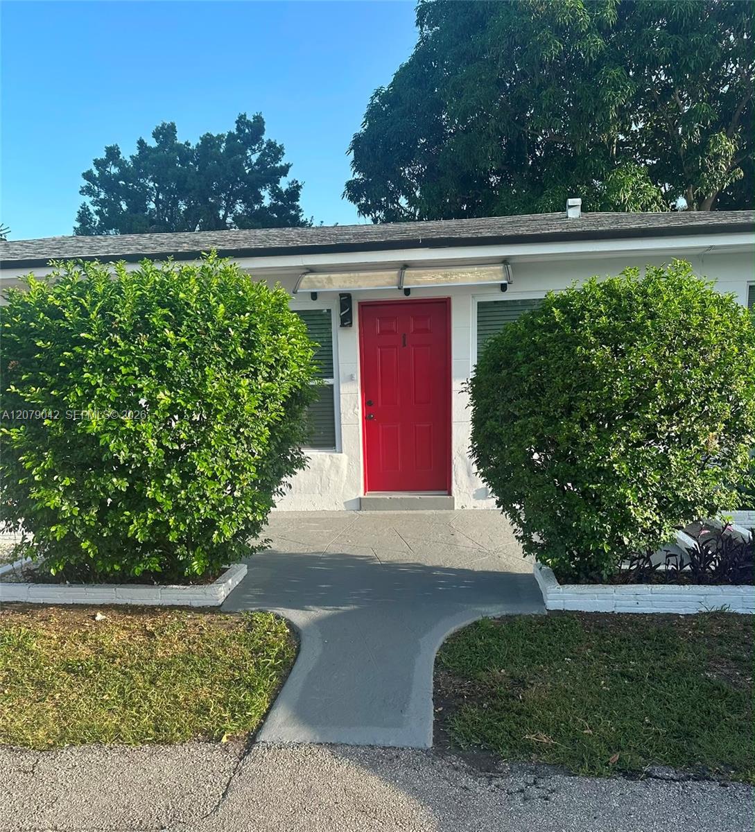 2024 NE 26th St # 1, Wilton Manors FL 33305