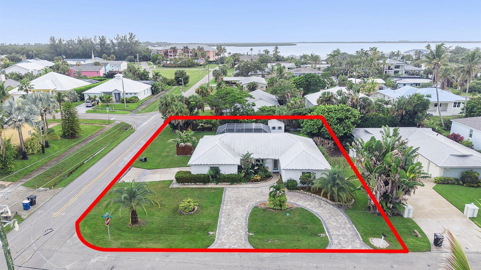 1577 THUMB POINT Drive, Fort Pierce FL 34949 photo 3