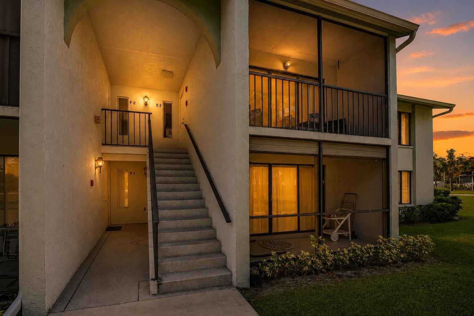 3744 Savoy Lane # E2, West Palm Beach FL 33417 photo 2