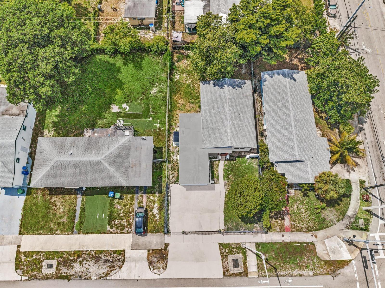 446 NW 119TH Street, Miami FL 33168 photo 2