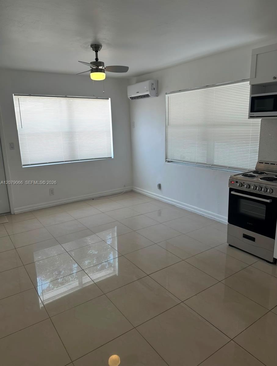 2024 NE 26th St # 3, Wilton Manors FL 33305 photo 3