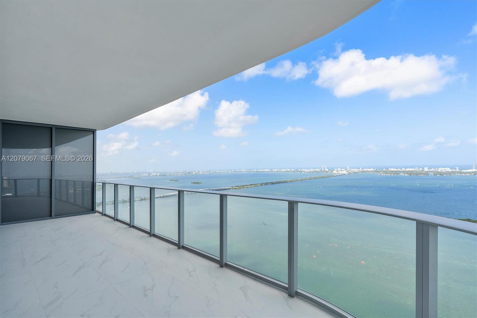 700 NE 24th St # 5507, Miami FL 33137 photo 3