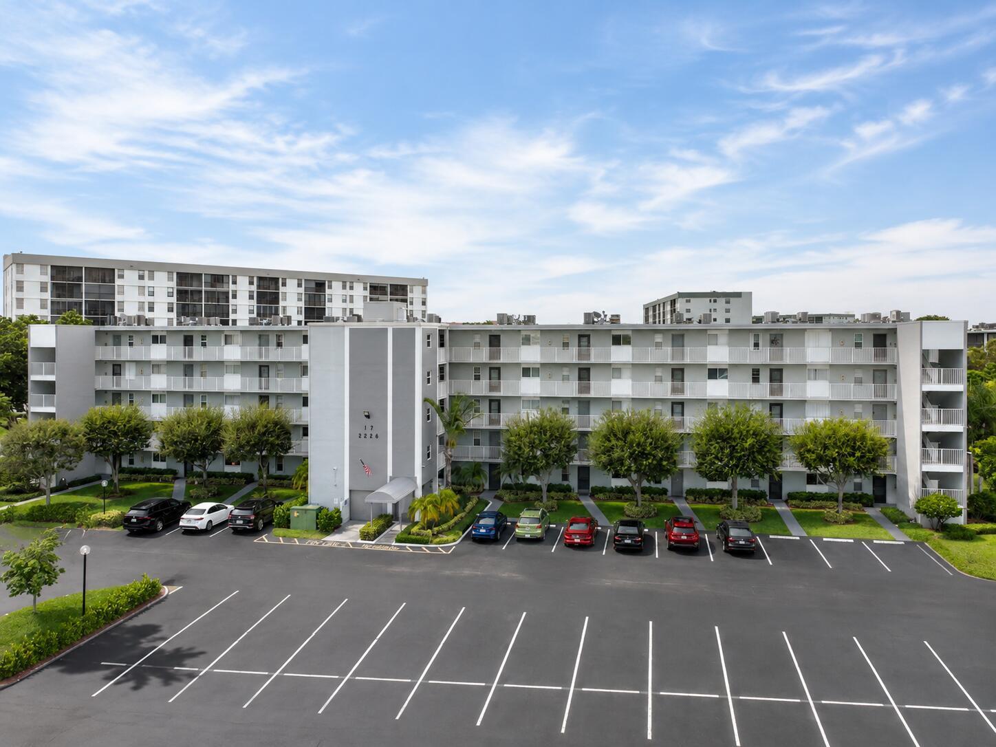 2226 N CYPRESS BEND Drive # 103, Pompano Beach FL 33069 photo 2