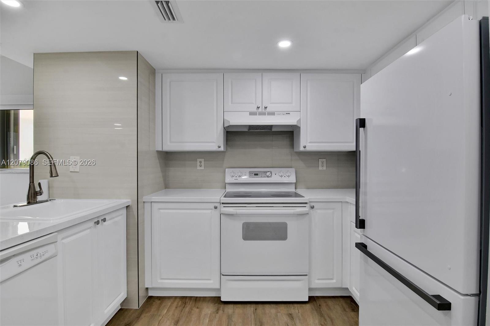 1918 Brickell Ave # 505, Miami FL 33129 photo 4