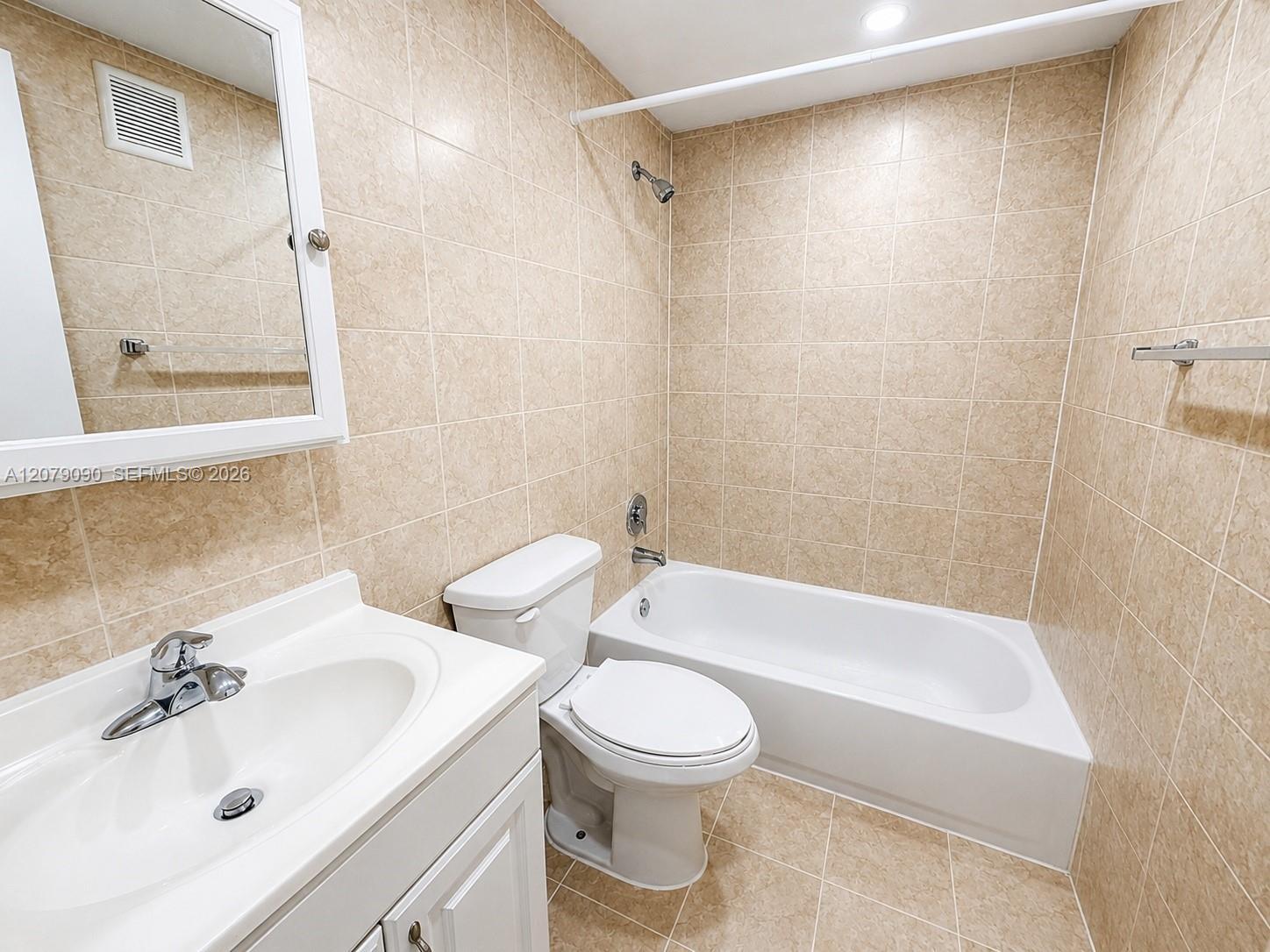 7500 SW 59th Pl # 106, South Miami FL 33143 photo 4