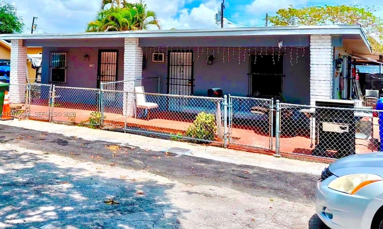 2140 NW 1st Ter # A, Miami FL 33125 photo 3