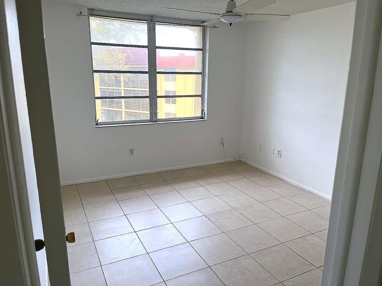 3490 FOXCROFT Road # B317, Miramar FL 33025 photo 5