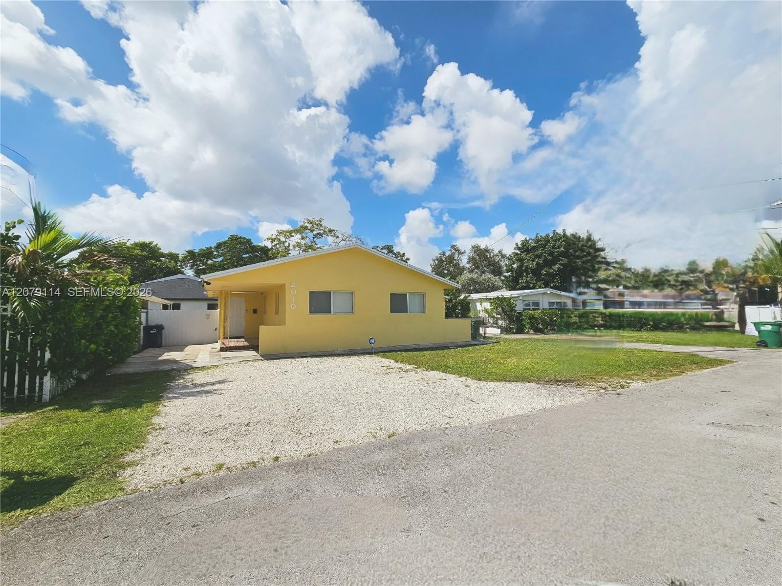 2010 NW 70th St, Miami FL 33147 photo 2