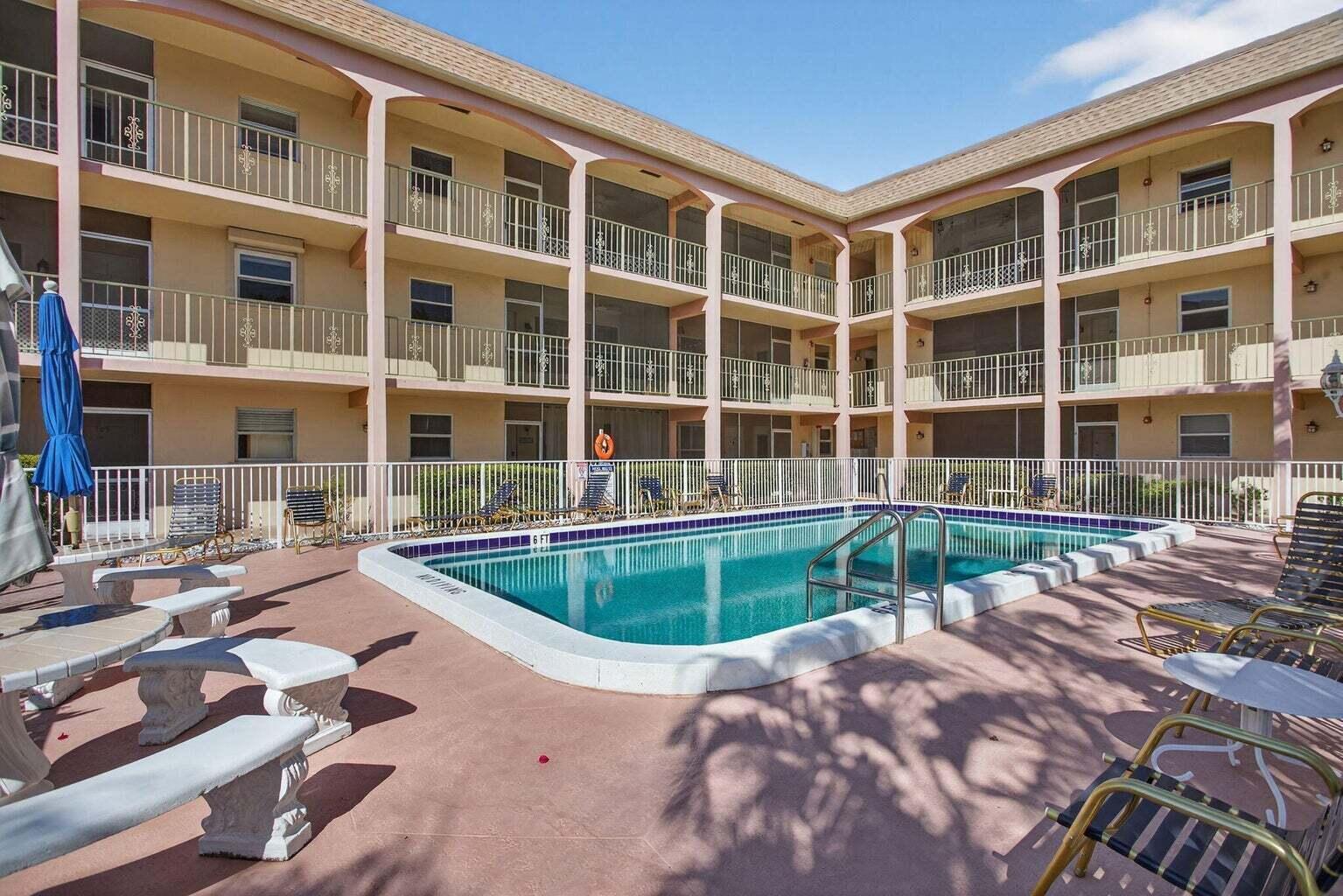 100 SE 6TH Avenue # 303, Pompano Beach FL 33060 photo 3