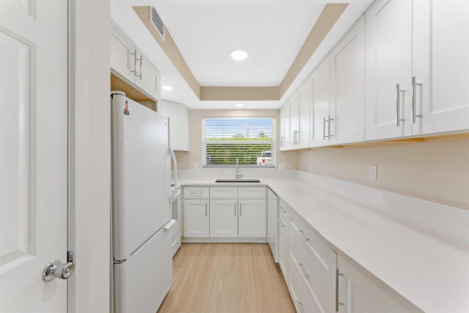 478 TEQUESTA Drive # 115, Tequesta FL 33469 photo 5