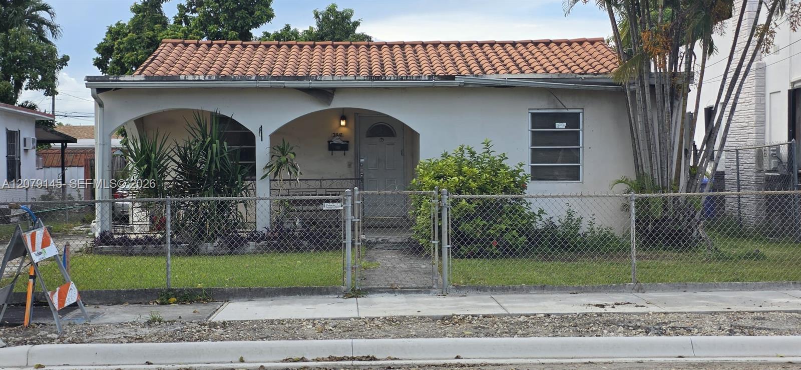 3441 NW 17th St, Miami FL 33125 photo 2