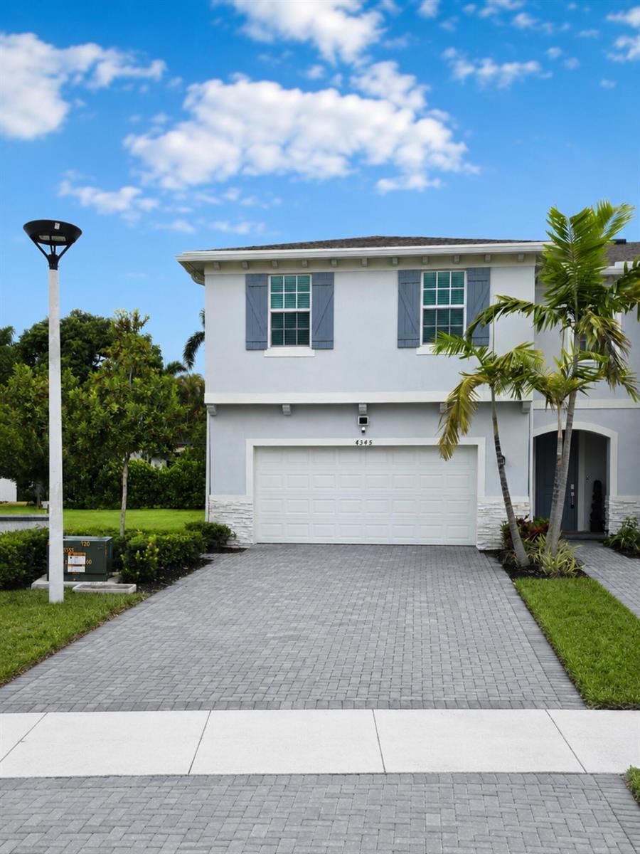 4345 POND LILY Lane, Lake Worth FL 33467