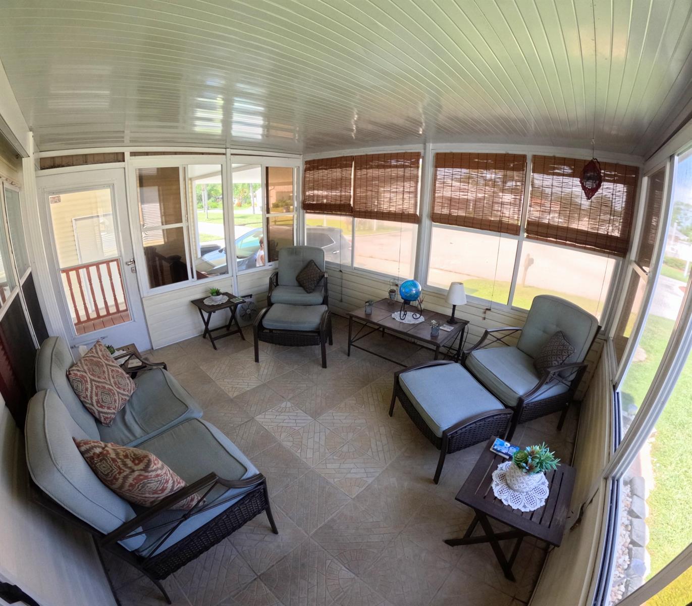 6280 Cypress Lane, Atlantis FL 33462 photo 2