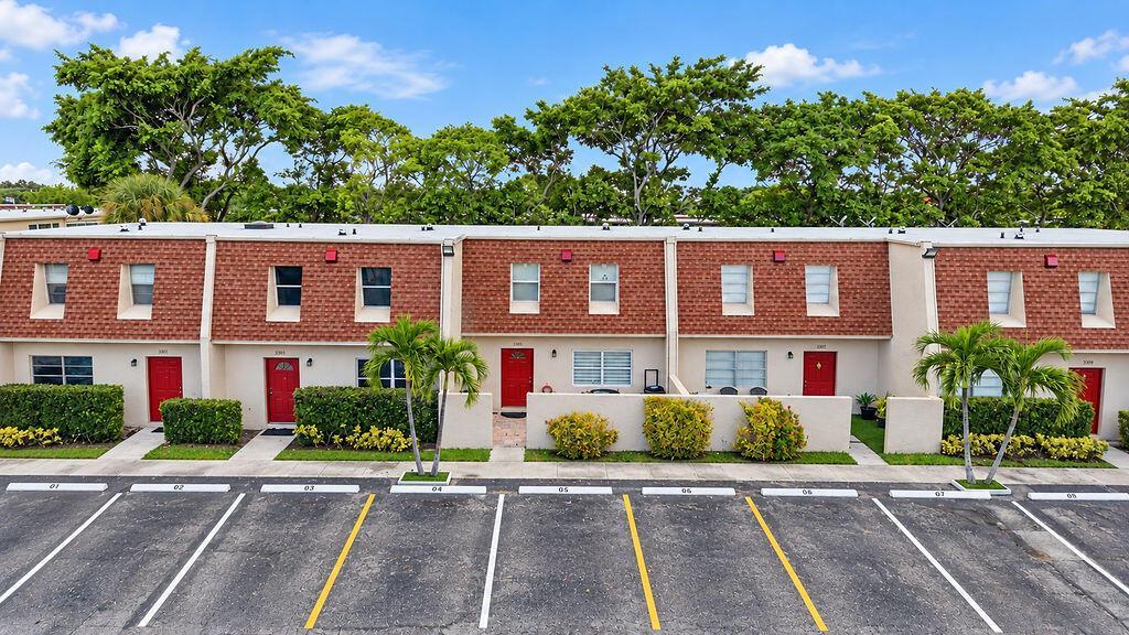 3305 MALLARD CLOSE # 54, Pompano Beach FL 33064 photo 2