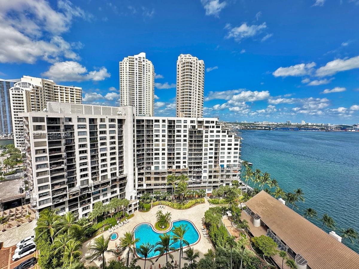 540 Brickell Key Dr # 218, Miami FL 33131 photo 3