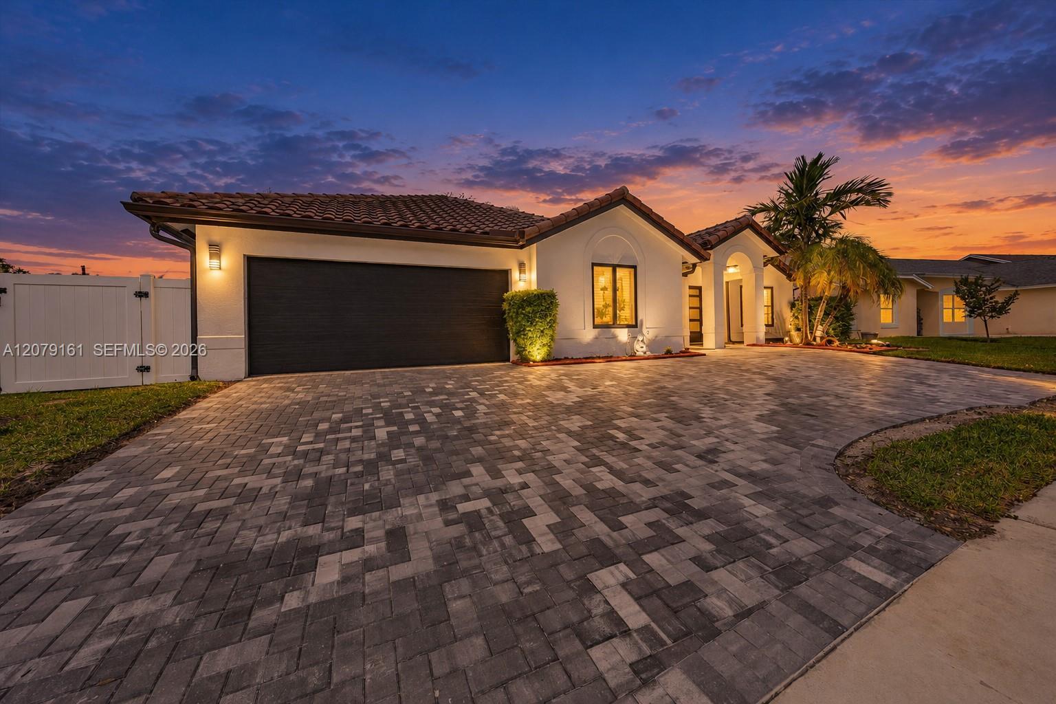 15056 SW 10th St, Sunrise FL 33326