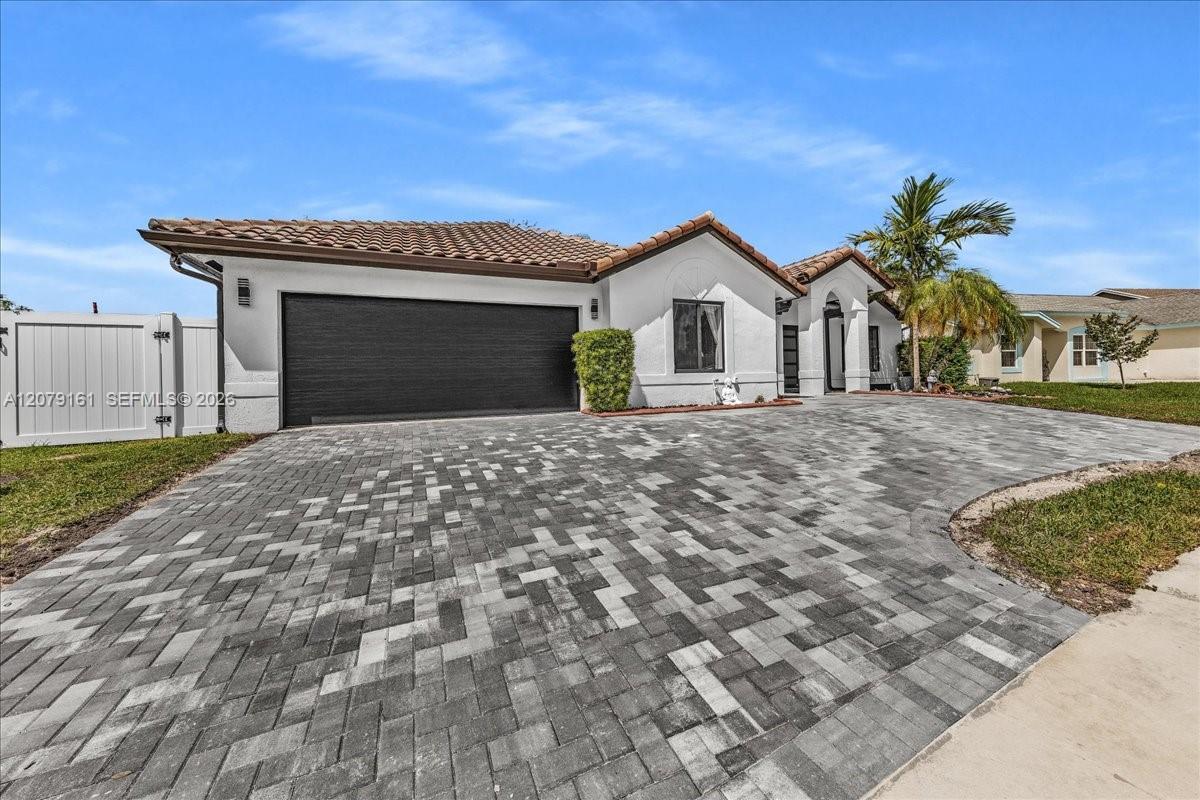 15056 SW 10th St, Sunrise FL 33326 photo 5