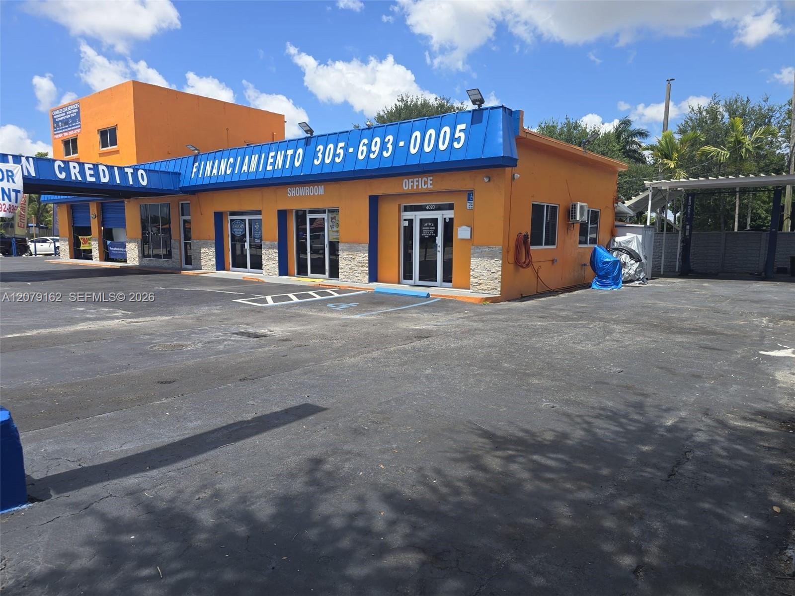 4010 E 8th Ave, Hialeah FL 33013 photo 3