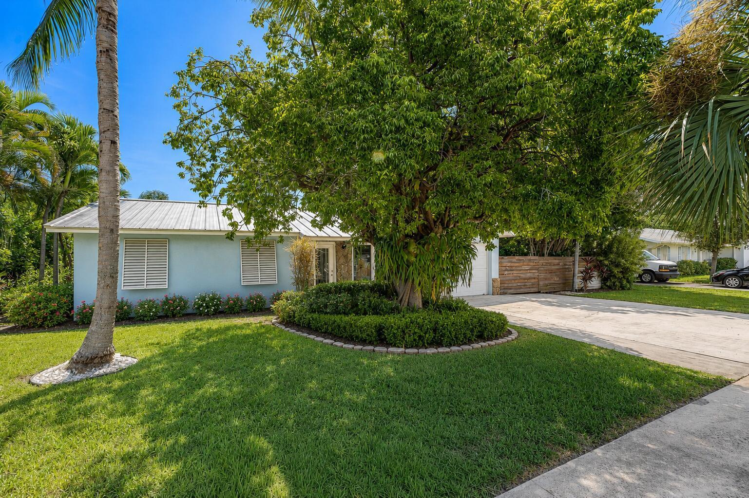 612 NW 7th Court, Boynton Beach FL 33426 photo 2