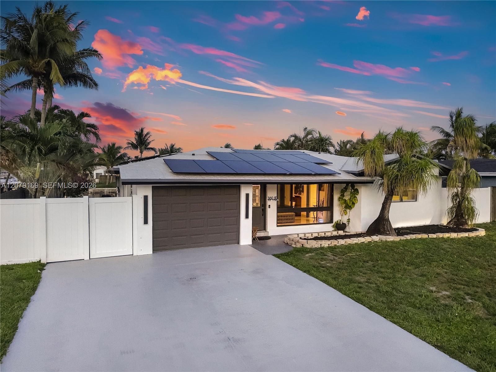 380 SE 1st Ter, Pompano Beach FL 33060 photo 2