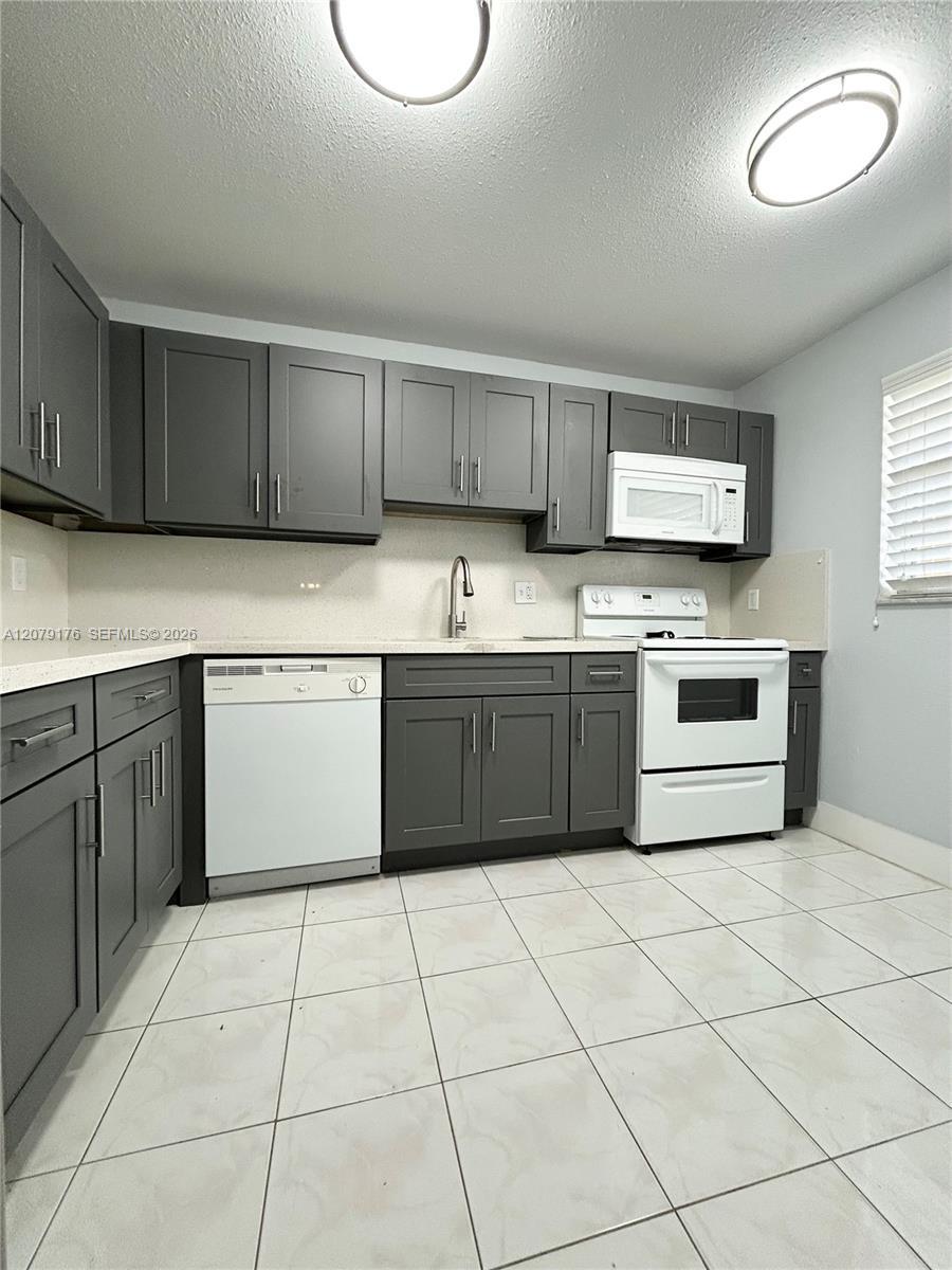 3253 Foxcroft Rd # G110, Miramar FL 33025 photo 2