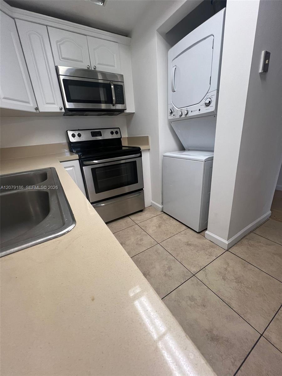 10090 NW 80th Ct # 1347, Hialeah Gardens FL 33016 photo 2