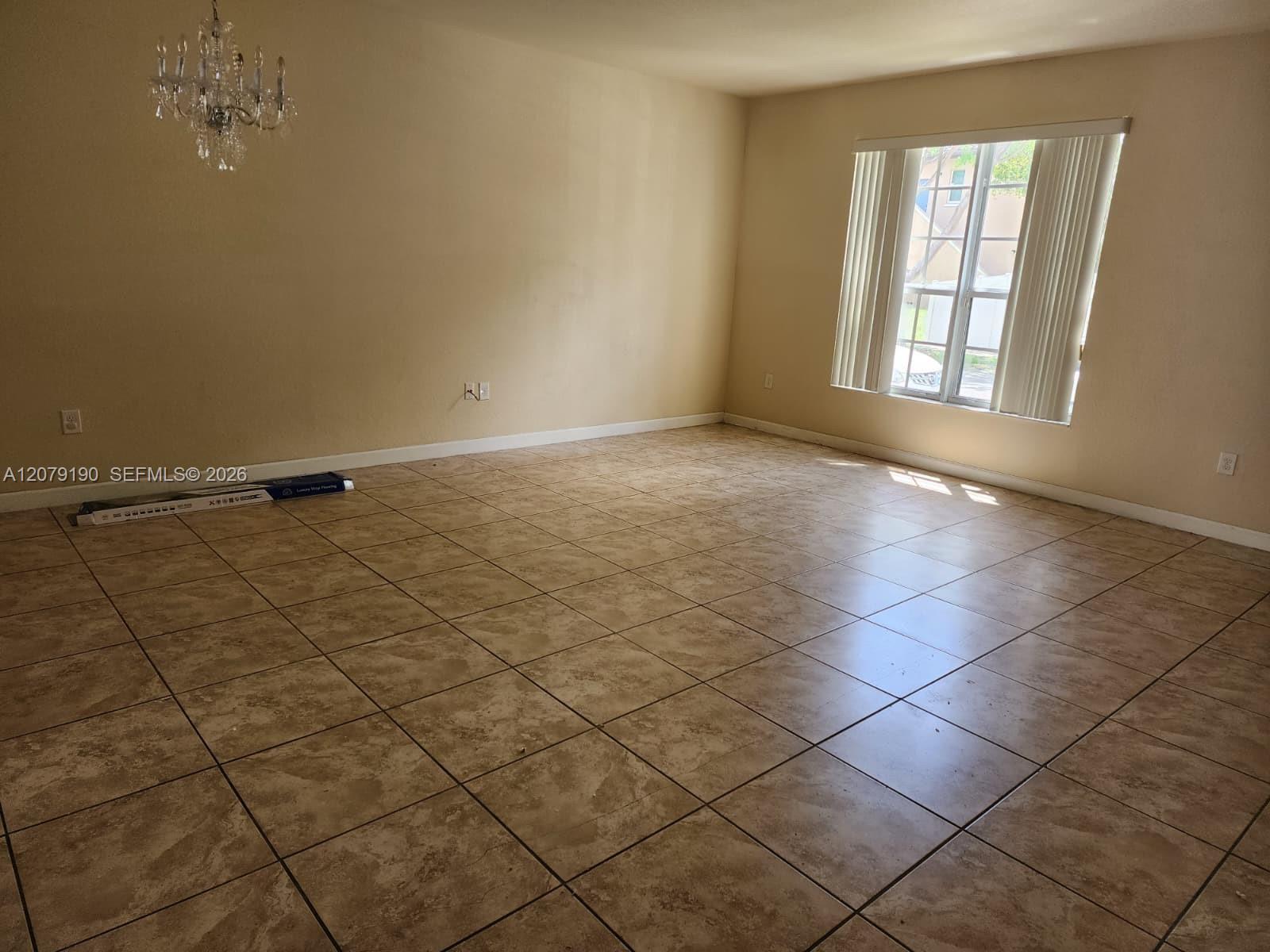 9224 SW 170th Pl, Miami FL 33196 photo 2