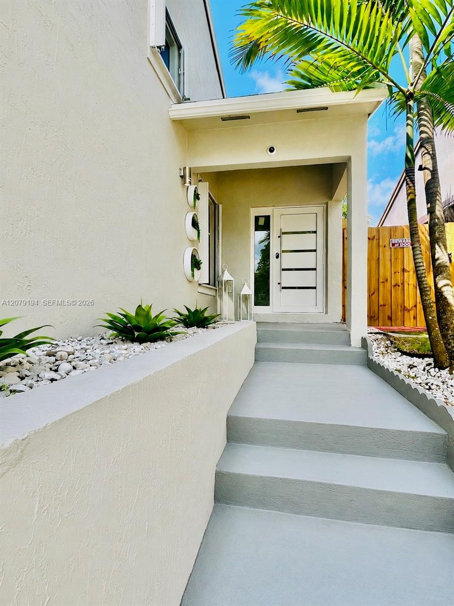21780 SW 99th Pl, Cutler Bay FL 33190 photo 3