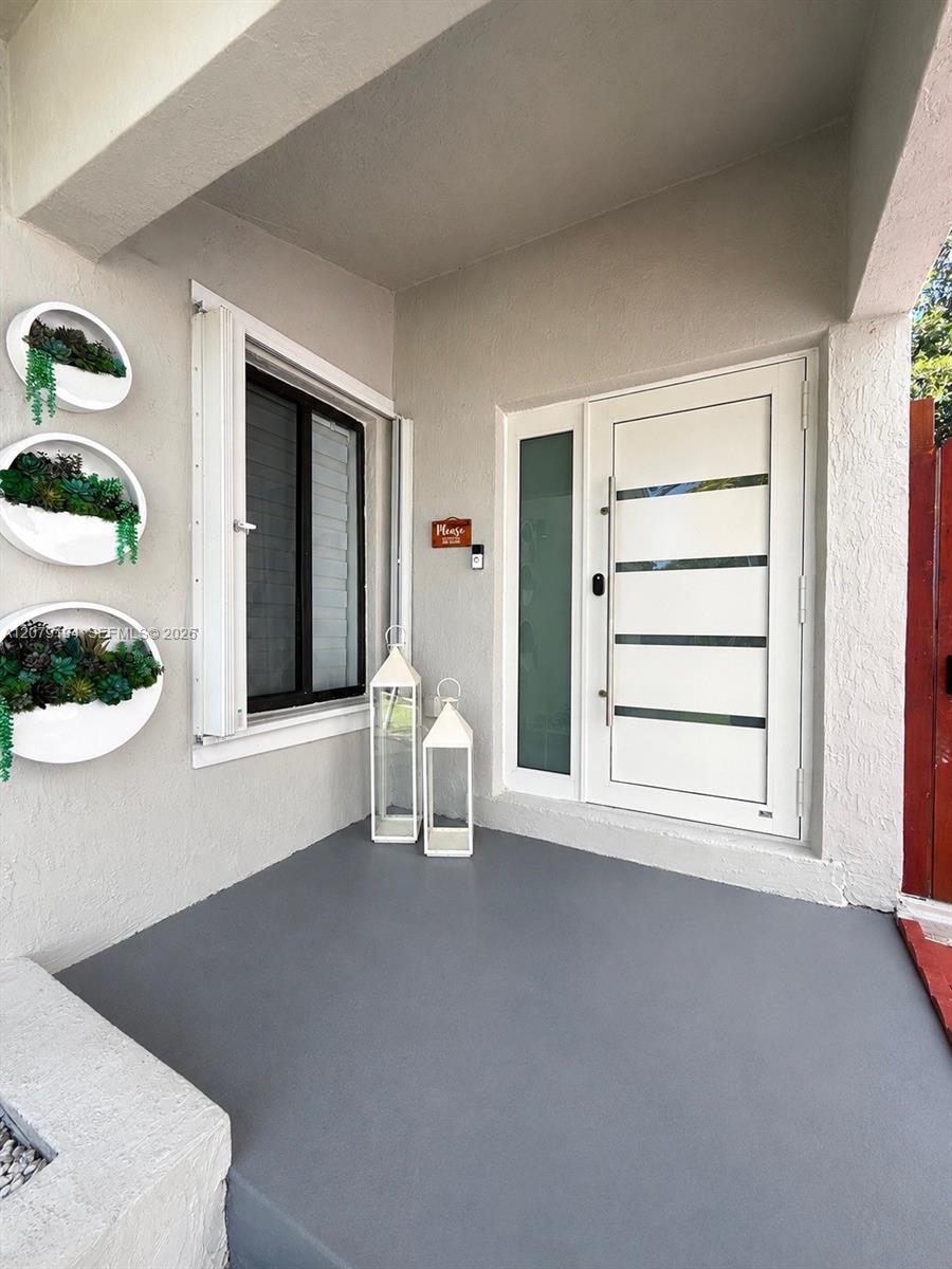 21780 SW 99th Pl, Cutler Bay FL 33190 photo 4