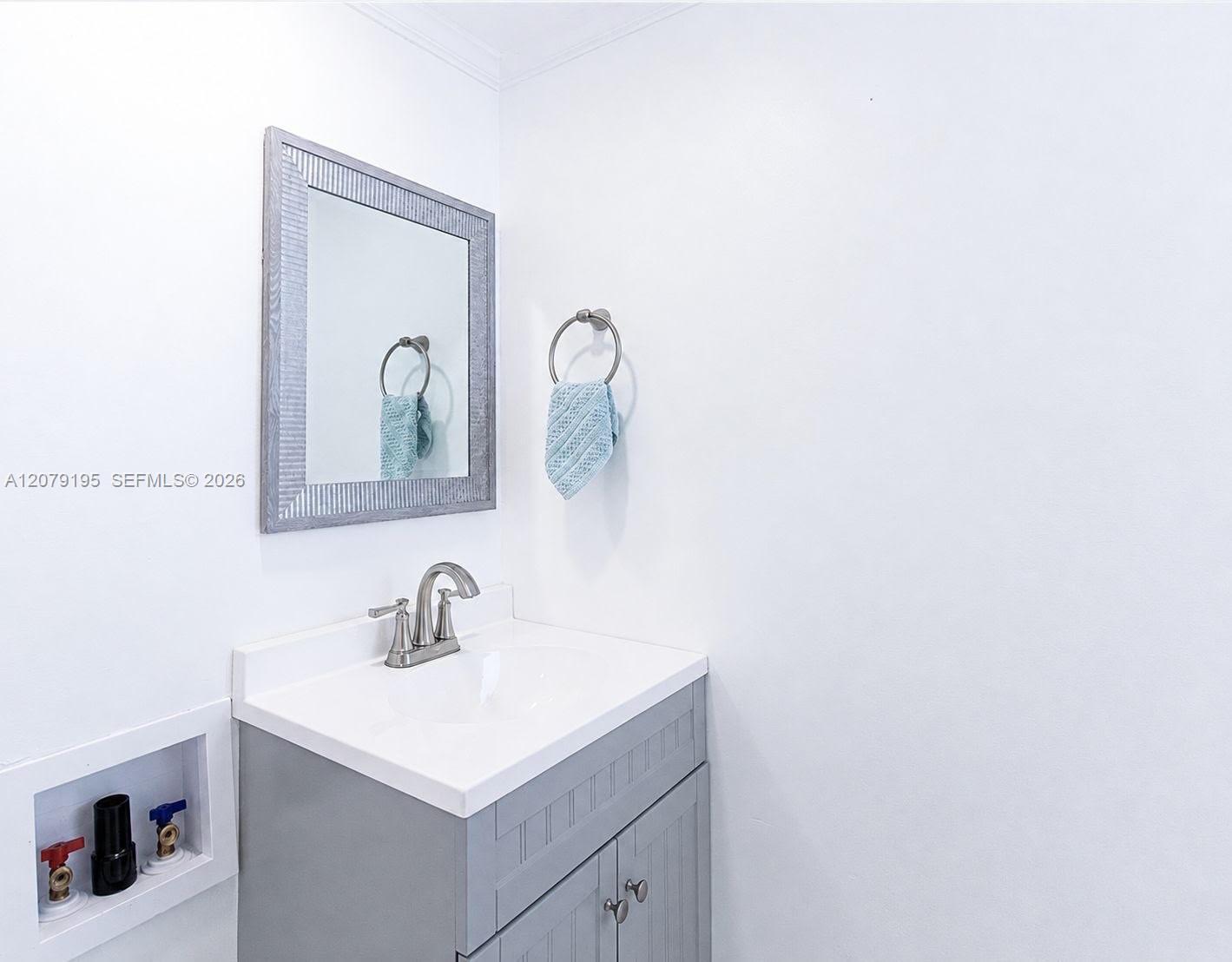 1680 NE 191st St # 2, Miami FL 33179 photo 5