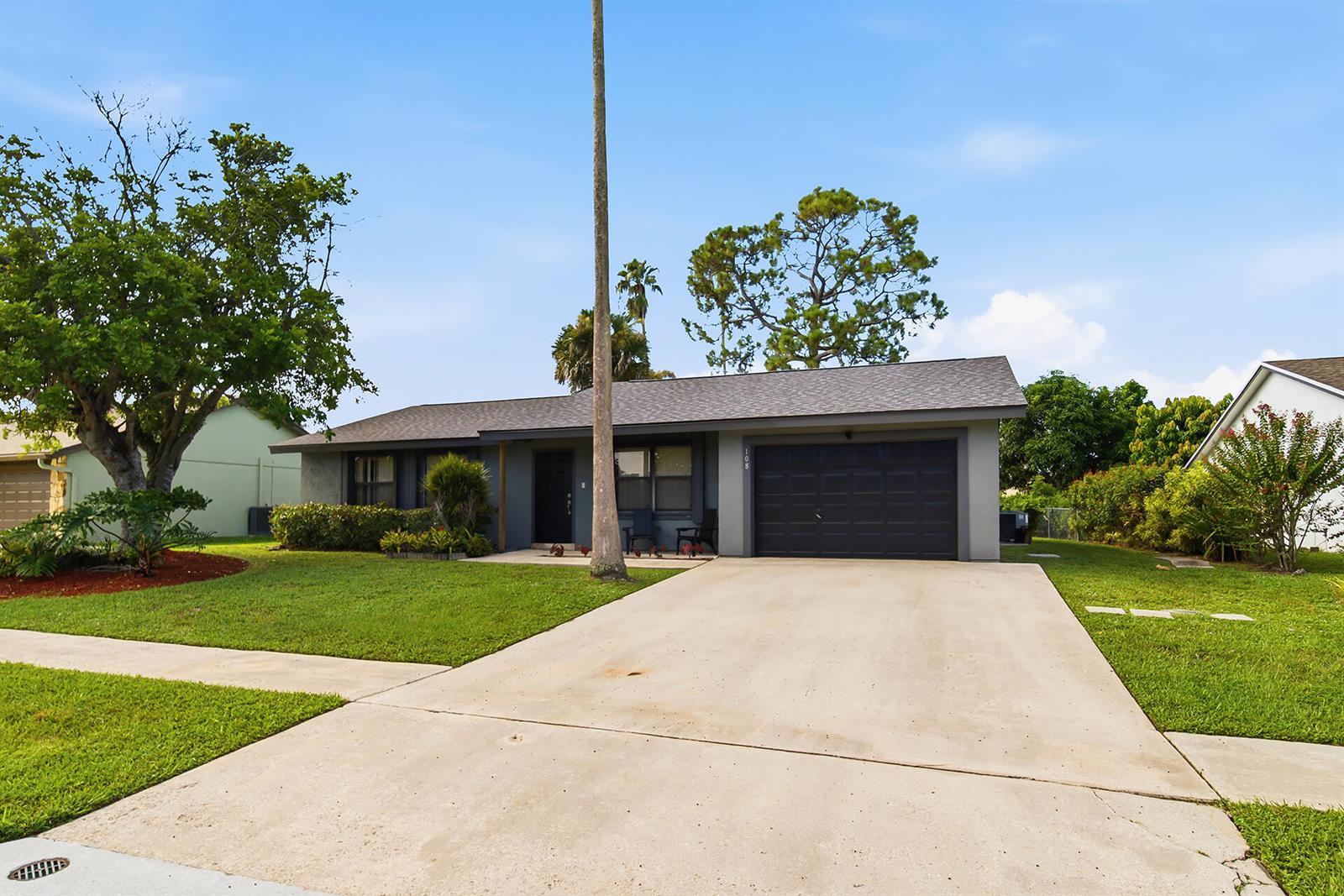 108 SANTA MONICA Avenue, Royal Palm Beach FL 33411 photo 4